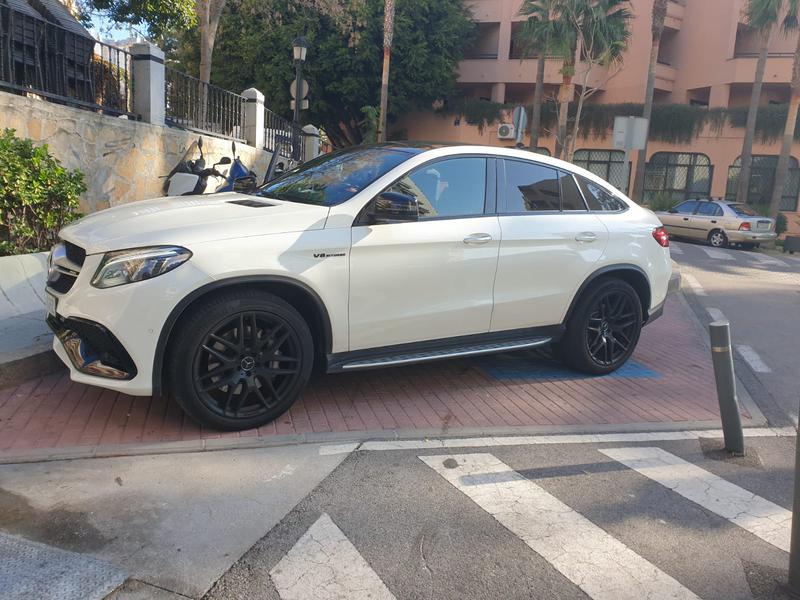 Mercedes-Benz GLE • 2016 • 45,893 km 1