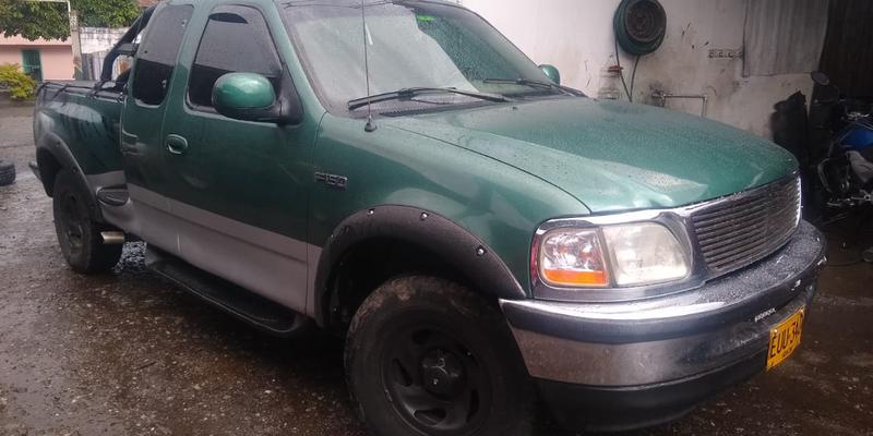 Ford F-150 • 1997 • 240 km 6