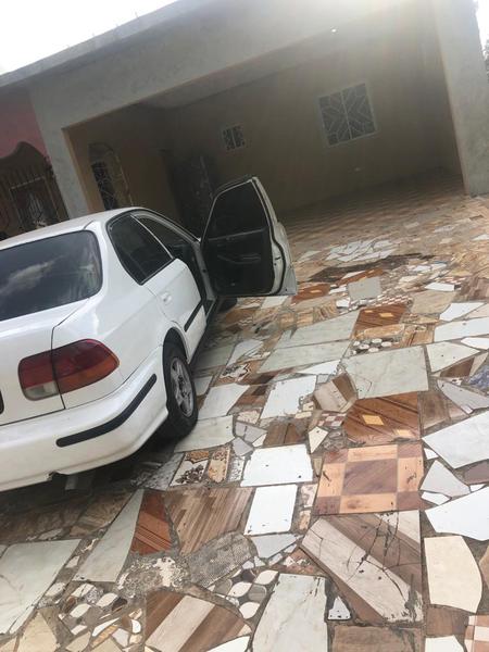 Honda Civic • 1999 • 286,577 km 6