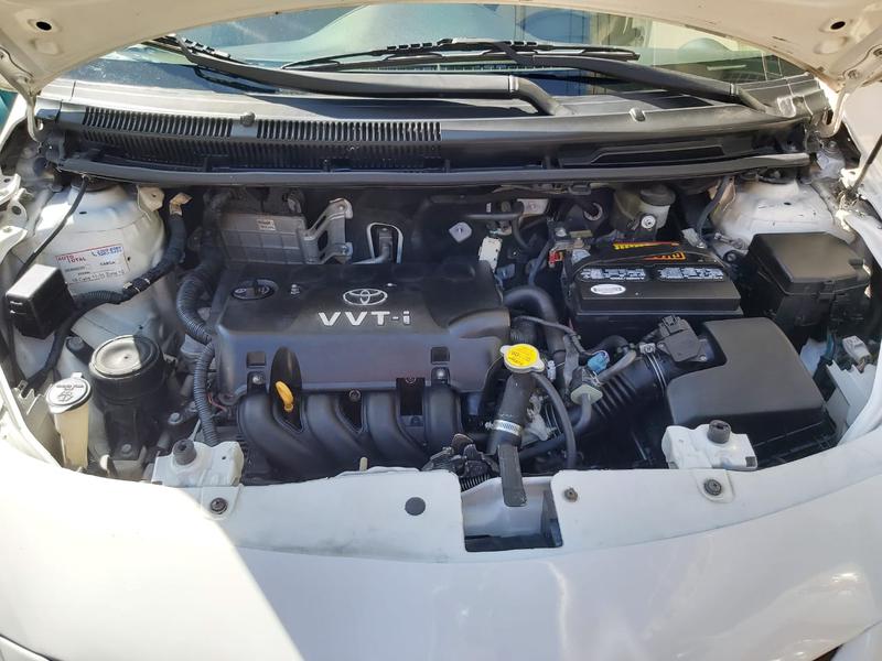 Toyota  • 2008 • 139,900 km 8