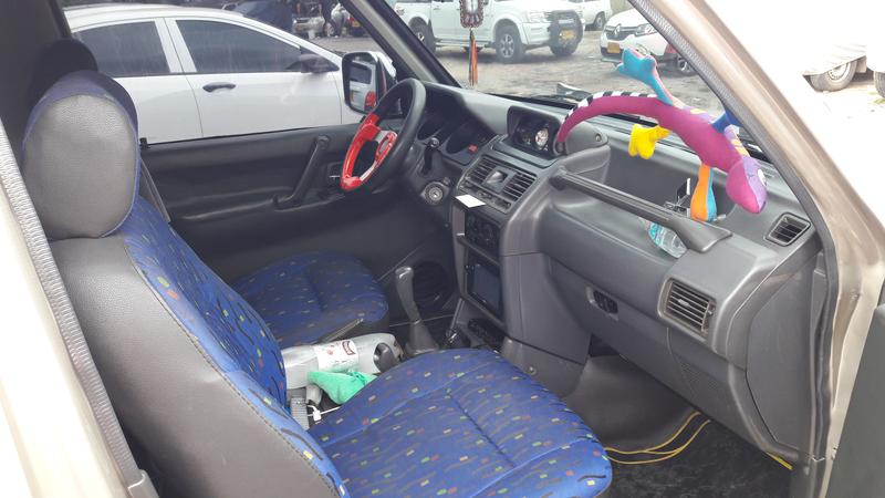 Mitsubishi  • 1995 • 414,000 km 21