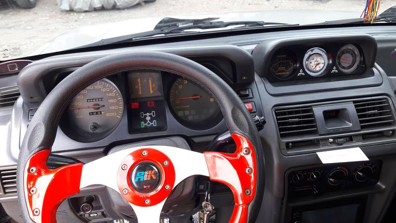 Mitsubishi  • 1995 • 414,000 km 4