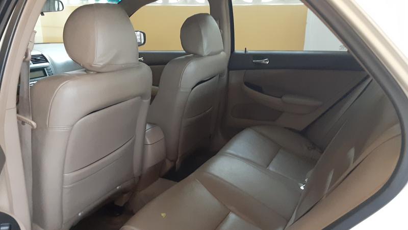 Honda Accord • 2007 • 150,000 km 4