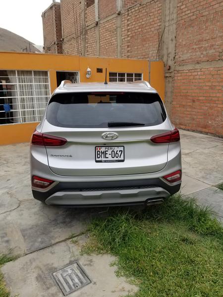 Hyundai Santa Fe • 2019 • 6,000 km 10