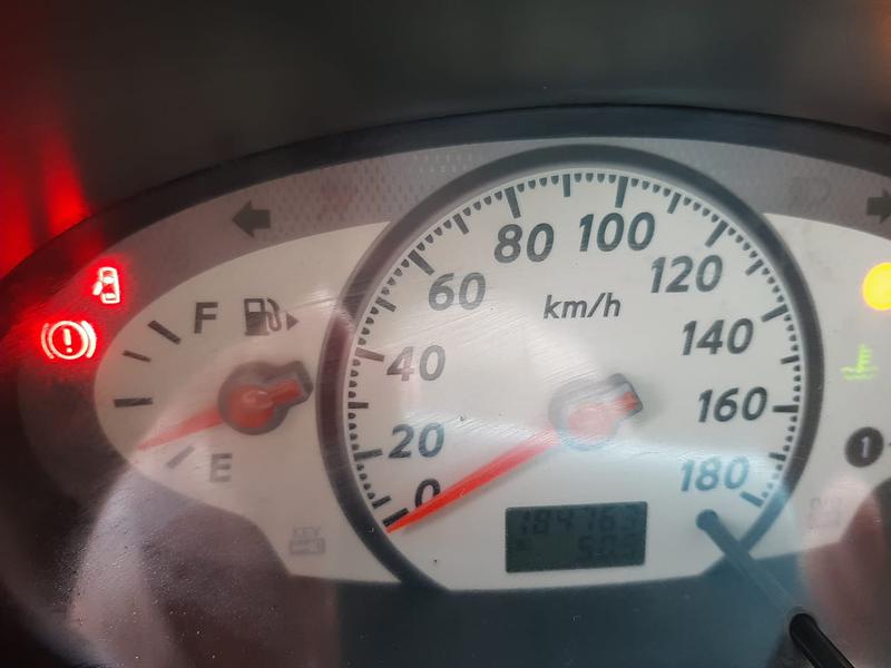 Nissan March • 2007 • 184,763 km 2