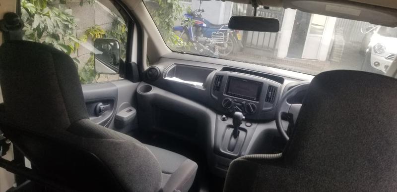 Nissan NV200 • 2013 • 100,000 km 4