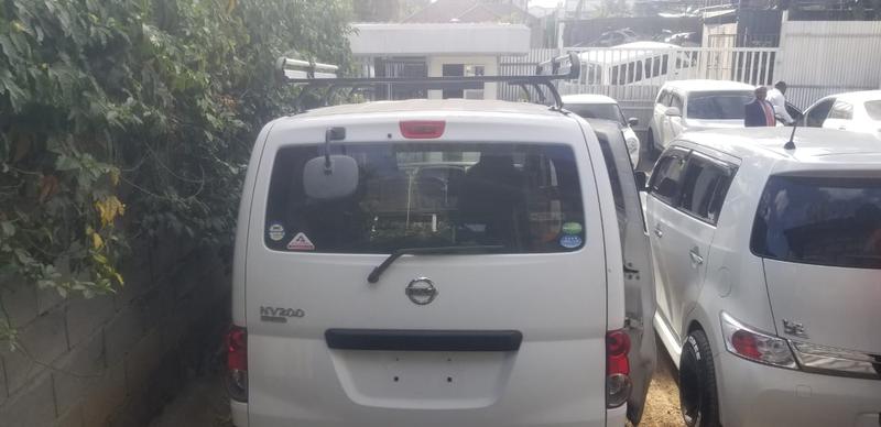 Nissan NV200 • 2013 • 100,000 km 5