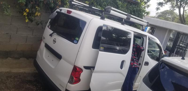 Nissan NV200 • 2013 • 100,000 km 8