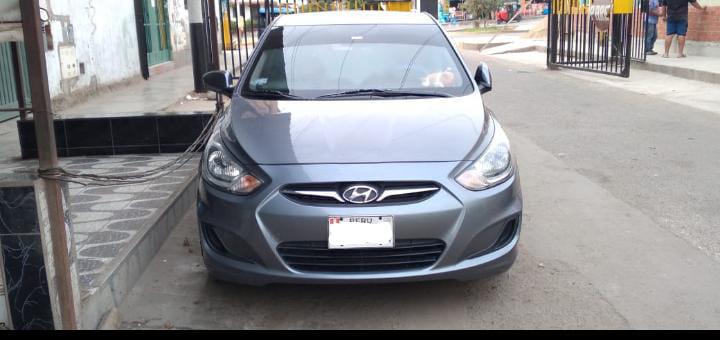 Hyundai Accent • 2014 • 135 km 1