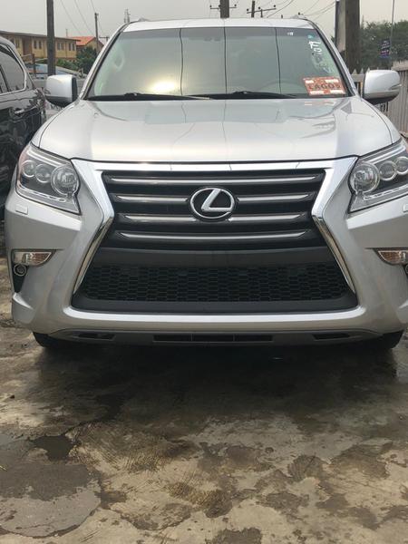 Lexus GX • 2015 • 25,983 km 2