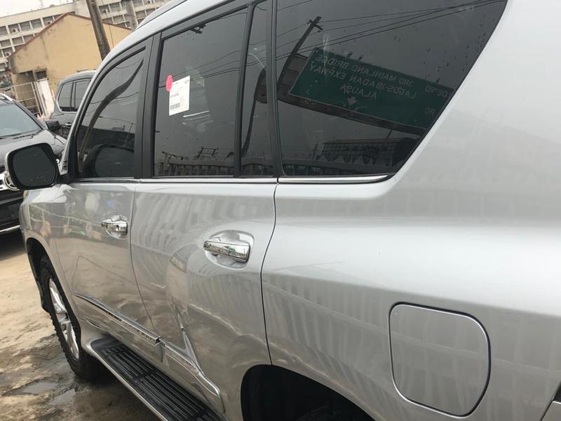 Lexus GX • 2015 • 25,983 km 3