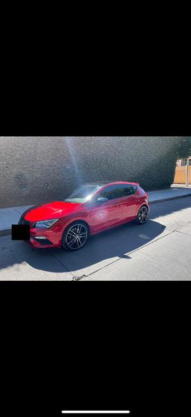 Seat Leon • 2020 • 5,000 km 2