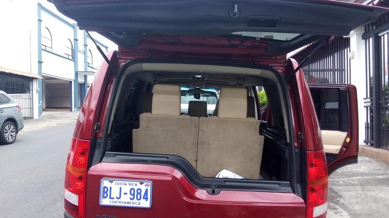 Land Rover Discovery • 2006 • 132,960 km 12