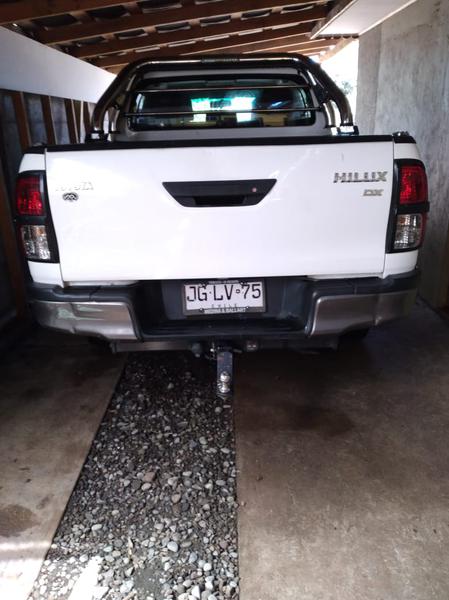Toyota Hilux • 2017 • 70,000 km 4
