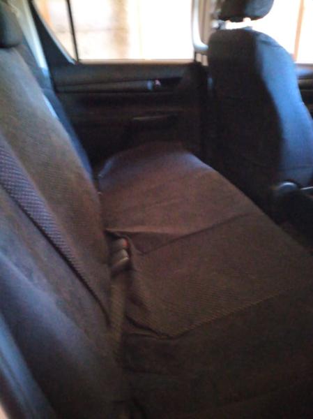 Toyota Hilux • 2017 • 70,000 km 3