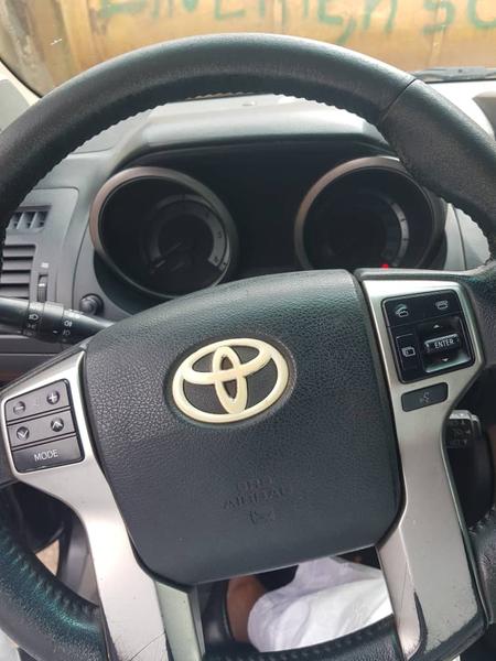 Toyota Land Cruiser • 2015 • 1,445,000 km 1