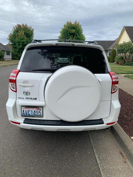 Toyota RAV4 • 2010 • 80 km 8