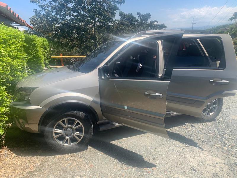 Ford EcoSport • 2012 • 103 km 4