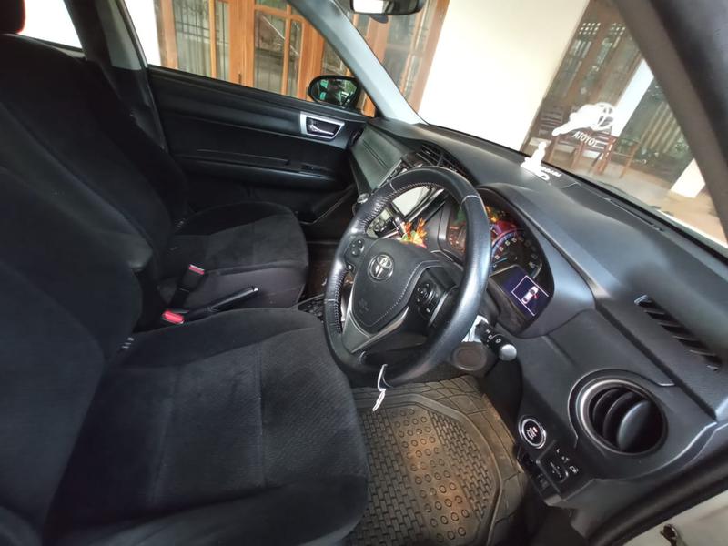 Toyota Corolla • 2014 • 68,100 km 1