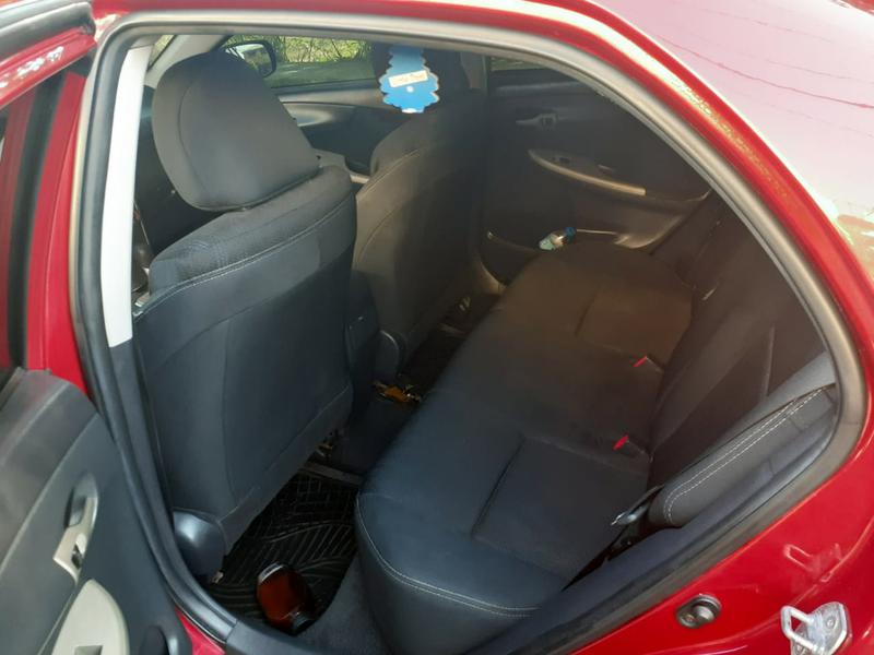 Toyota 4 Runner Limited • 2013 • 20 km 12