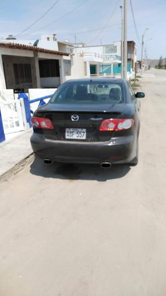 Mazda 6 • 2004 • 104,000 km 4