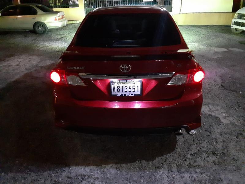 Toyota 4 Runner Limited • 2013 • 20 km 2