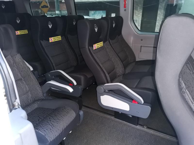 Renault Master • 2019 • 85,000 km 10