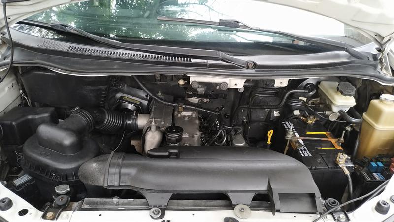 Hyundai H1 • 2008 • 278,000 km 5