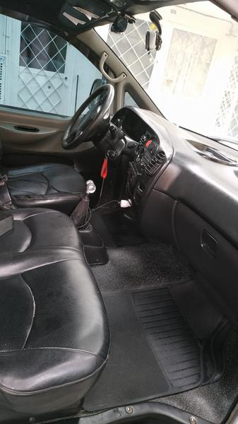 Hyundai H1 • 2008 • 278,000 km 6