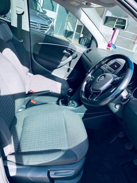 Volkswagen Polo • 2016 • 59,919 km 5