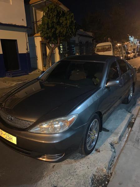 Toyota  • 2002 • 1 km 3