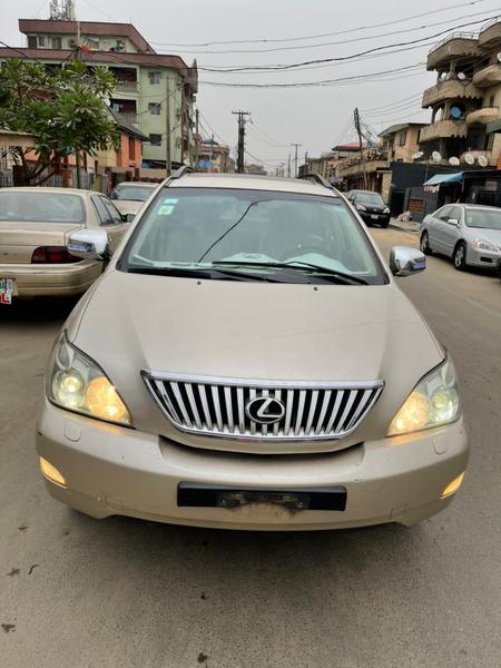 Lexus RX • 2005 • 140 km 7