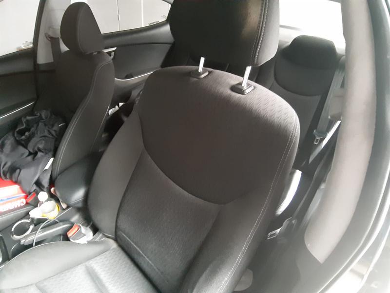 Hyundai Elantra • 2012 • 40,583 km 10