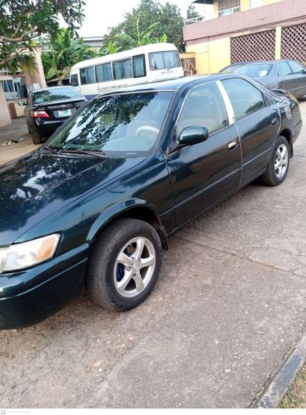 Toyota Camry • 2008 • 120,000 km 1