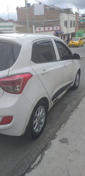 Hyundai i10 • 2016 • 79,000 km 6