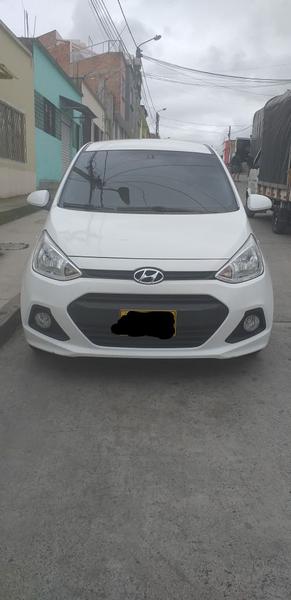 Hyundai i10 • 2016 • 79,000 km 5