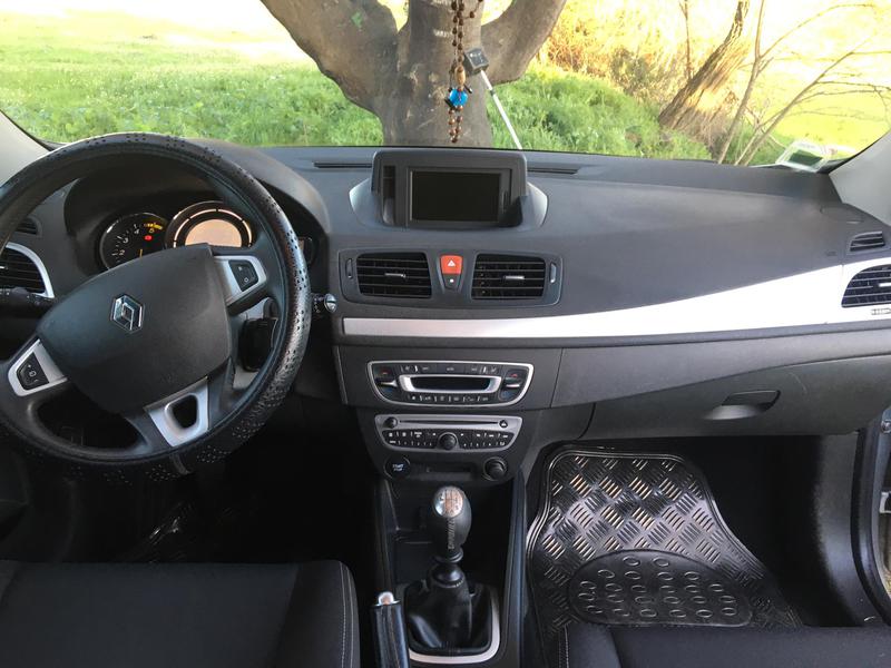 Renault Mégane • 2012 • 260,000 km 8