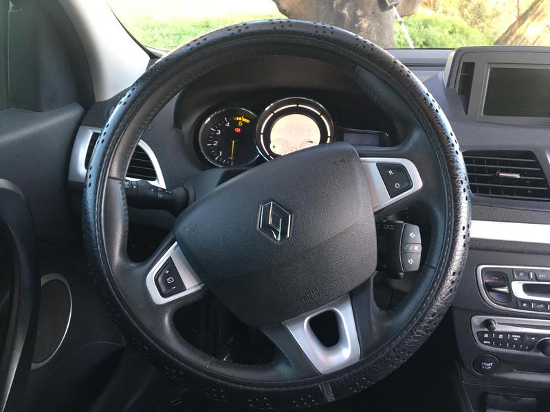 Renault Mégane • 2012 • 260,000 km 4