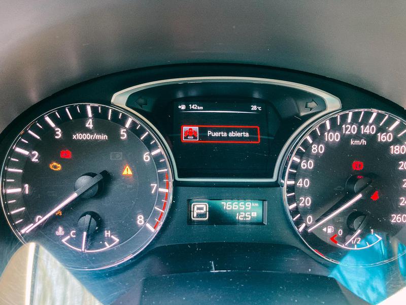 Nissan Altima • 2013 • 77,000 km 6