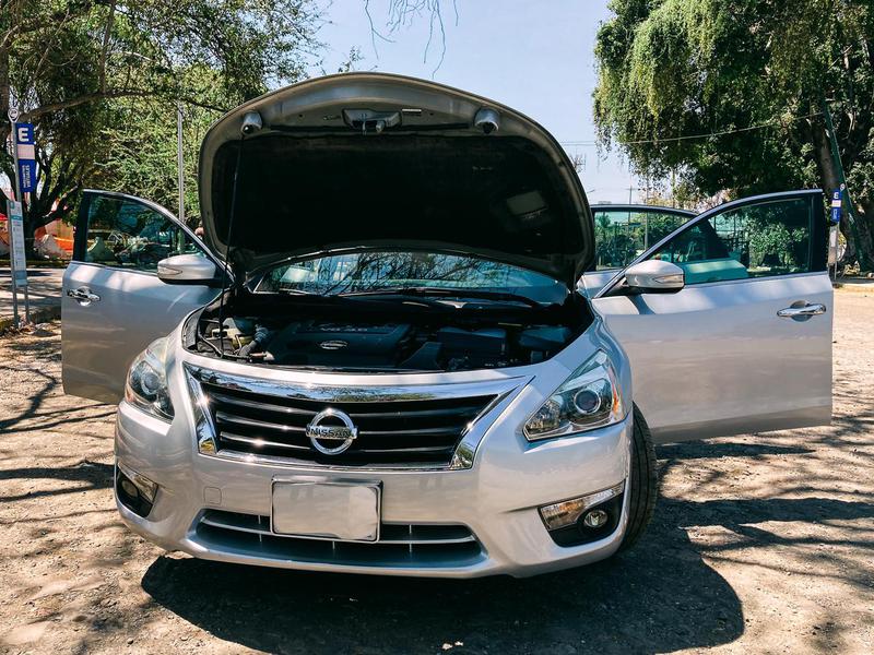 Nissan Altima • 2013 • 77,000 km 3