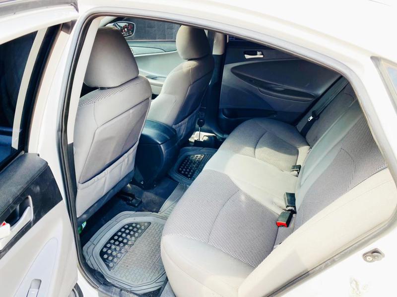 Hyundai Sonata • 2011 • 333,777 km 4