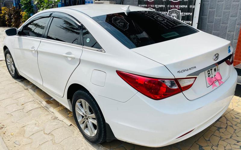 Hyundai Sonata • 2011 • 333,777 km 1