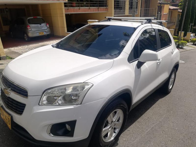 Renault 10 • 2015 • 11,000 km 1