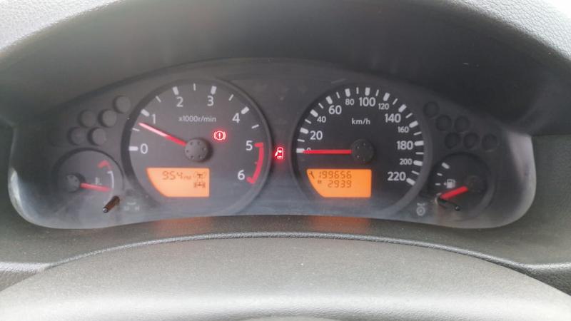Nissan Navara • 2011 • 198,000 km 9