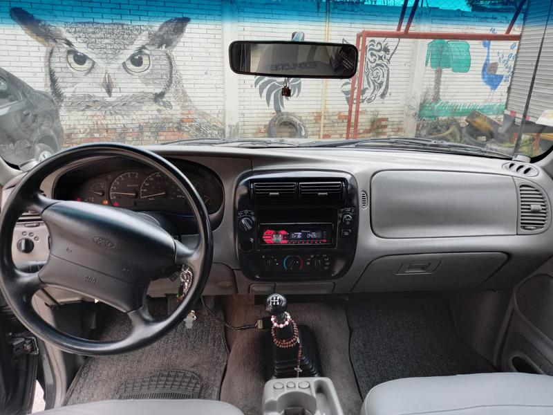 Ford Explorer • 1997 • 2,470,000 km 4