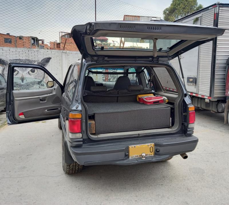 Ford Explorer • 1997 • 2,470,000 km 7