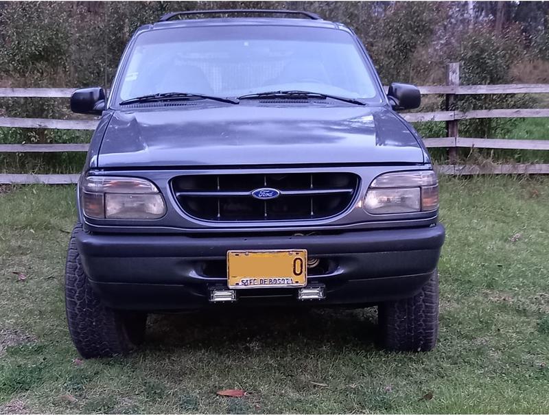Ford Explorer • 1997 • 2,470,000 km 1