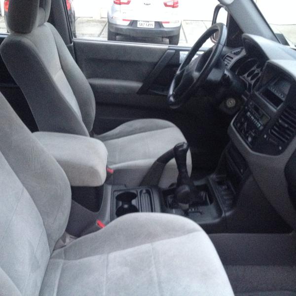 Mitsubishi Montero • 2003 • 140,000 km 4