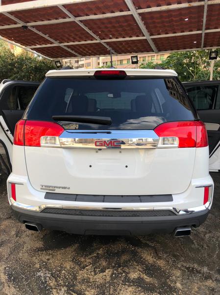 Chevrolet Tahoe • 2016 • 95,000 km 3