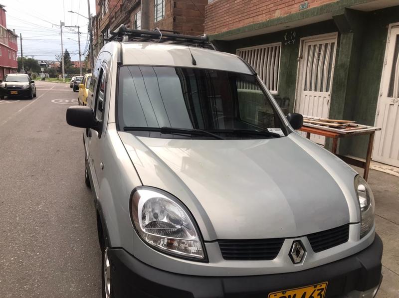 Renault Kangoo • 2009 • 100,000 km 3